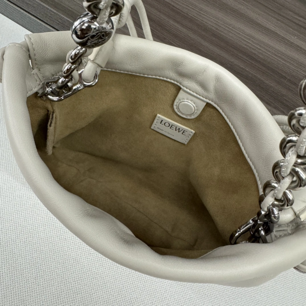 HighPerformance Loewe Flamenco Bags 67239