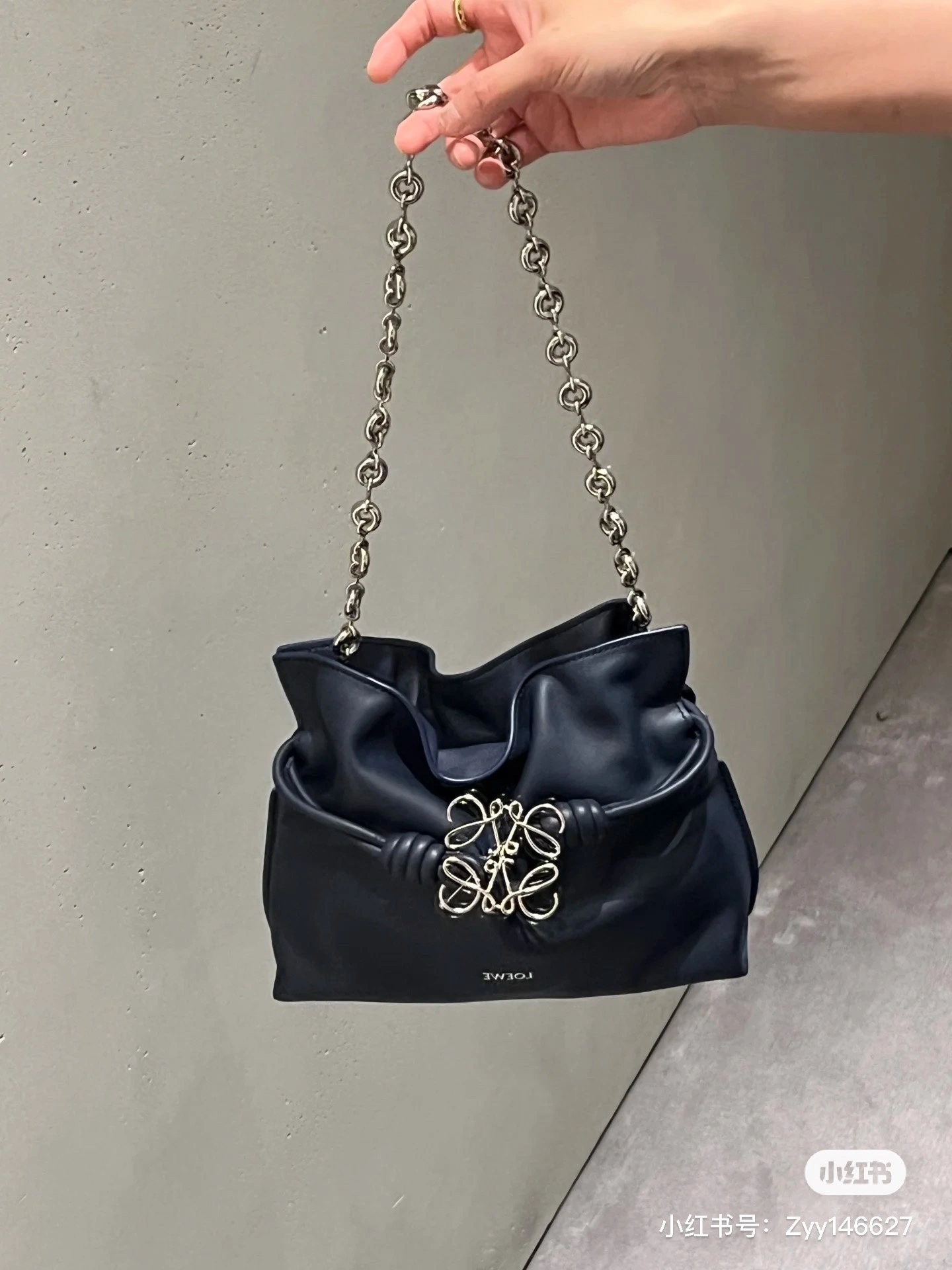 Loewe Flamenco Bags Refined 67240