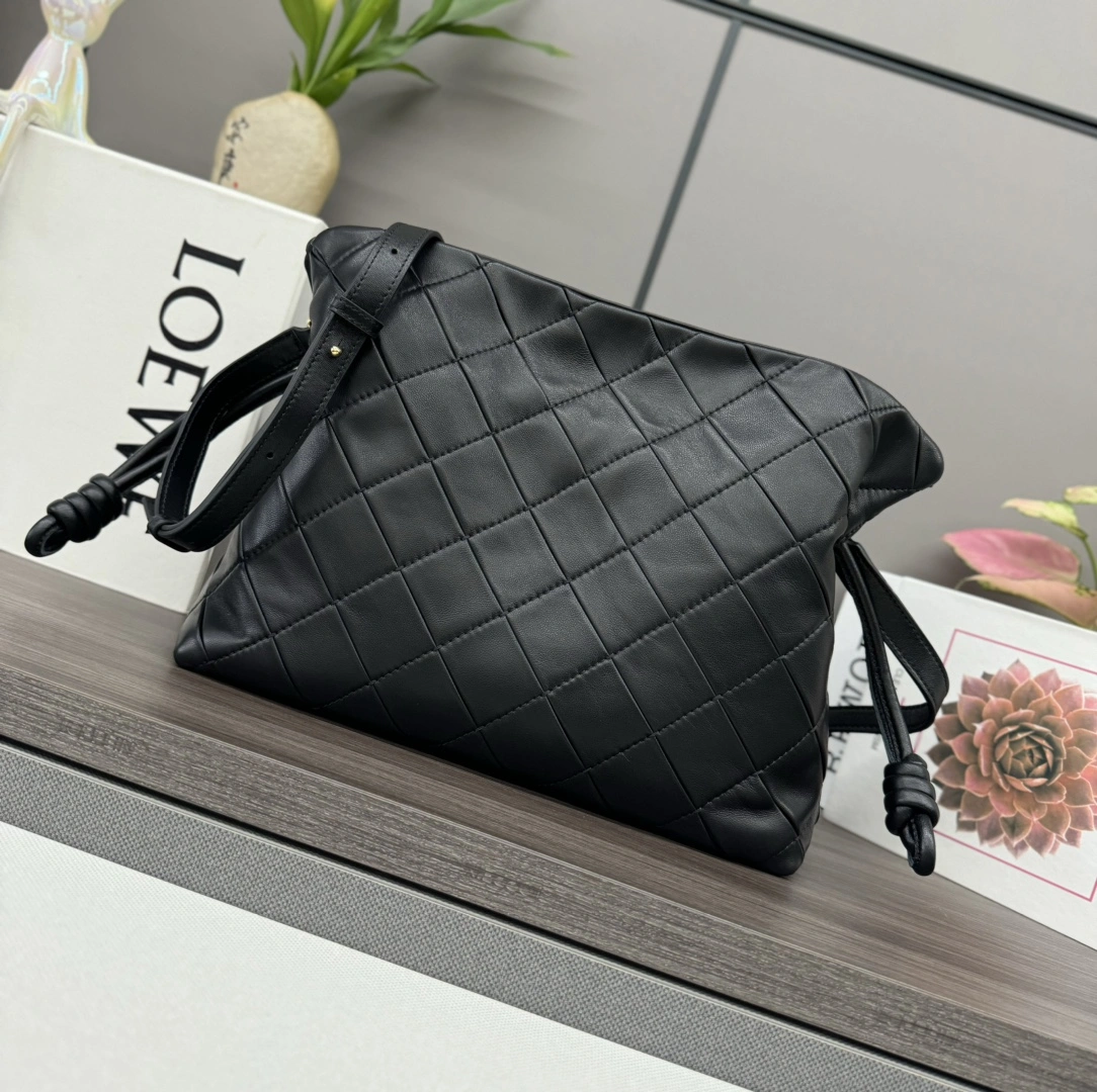Supportive Loewe Flamenco Bags 67231