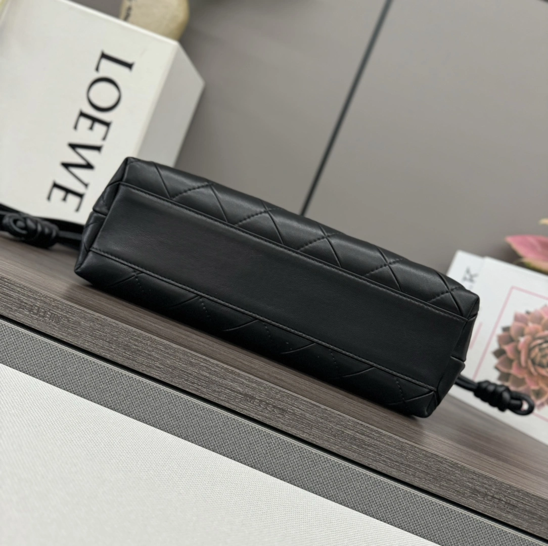 Supportive Loewe Flamenco Bags 67231