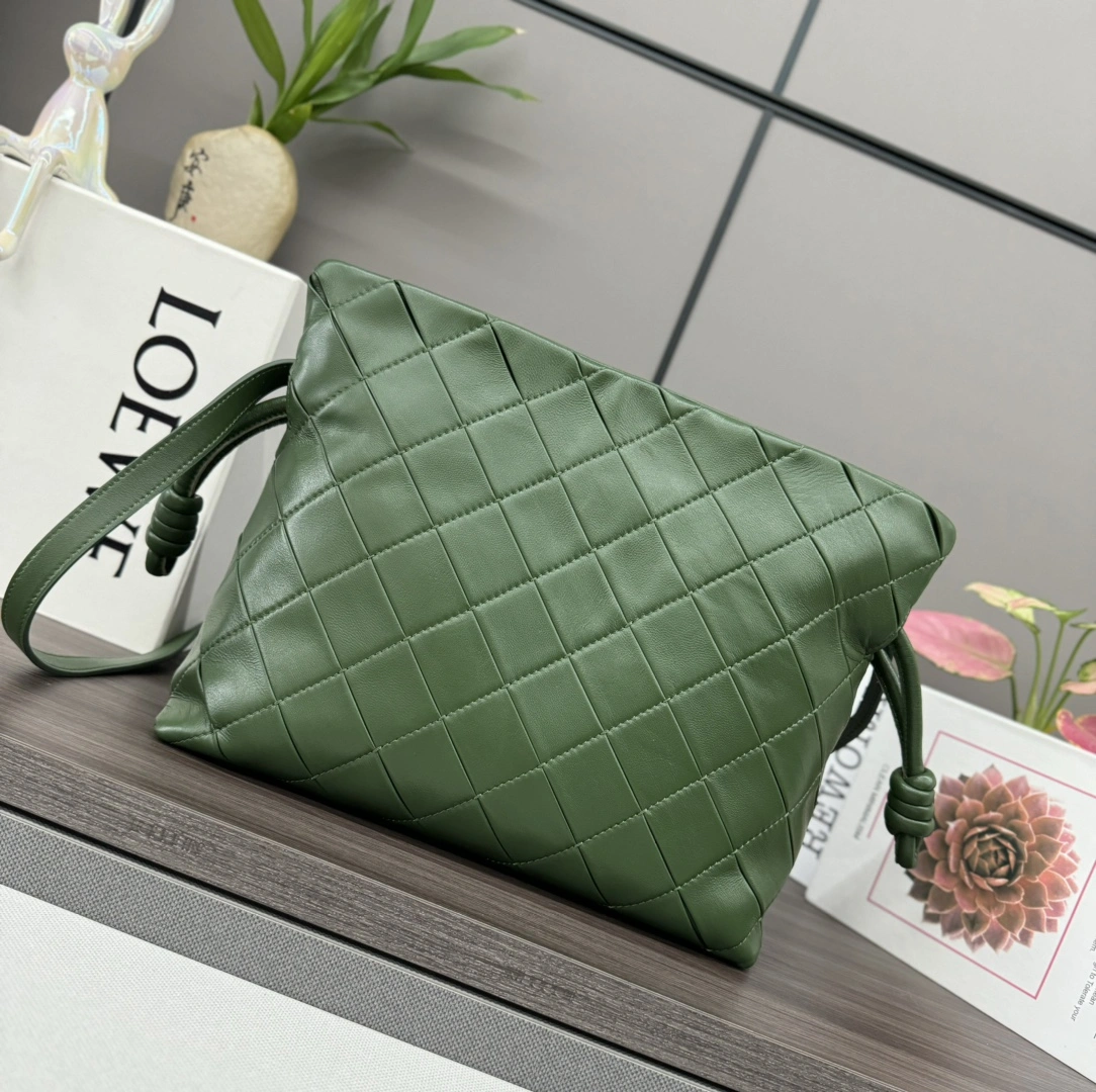 Loewe Flamenco Bags Supportive 67229