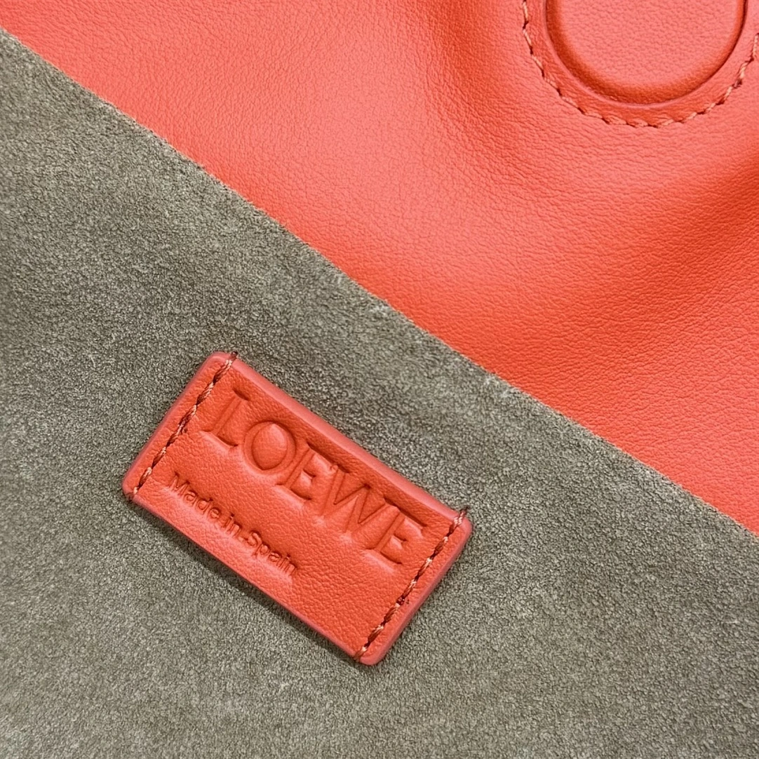 Loewe Flamenco Bags Sophisticated 67220