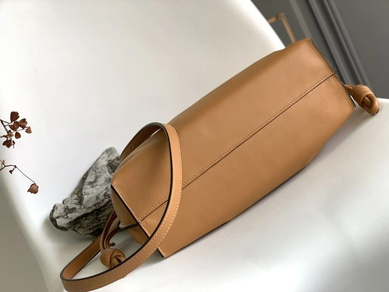 Trendsetting Loewe Flamenco Bags 61622