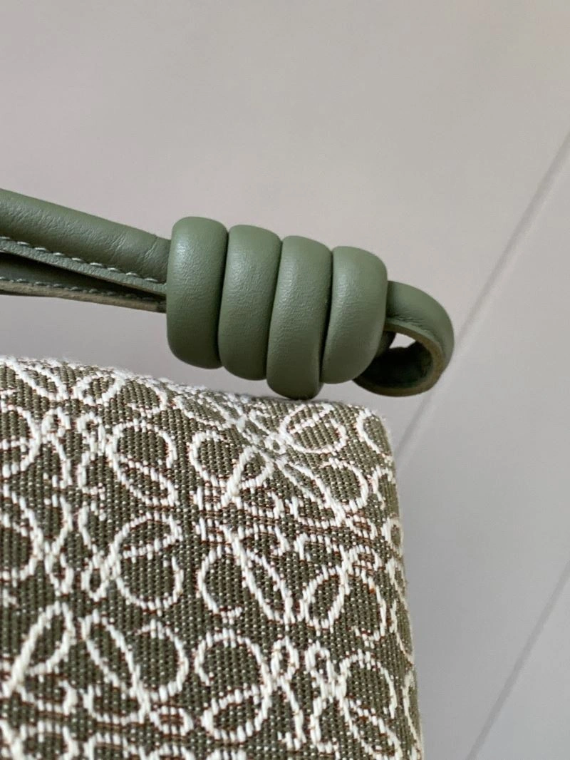 Loewe Flamenco Bags Resilient 77546