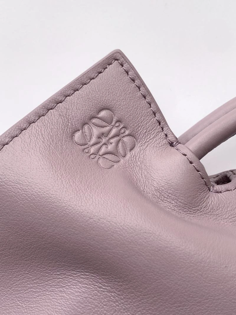 Minimalist Loewe Flamenco Bags 73189