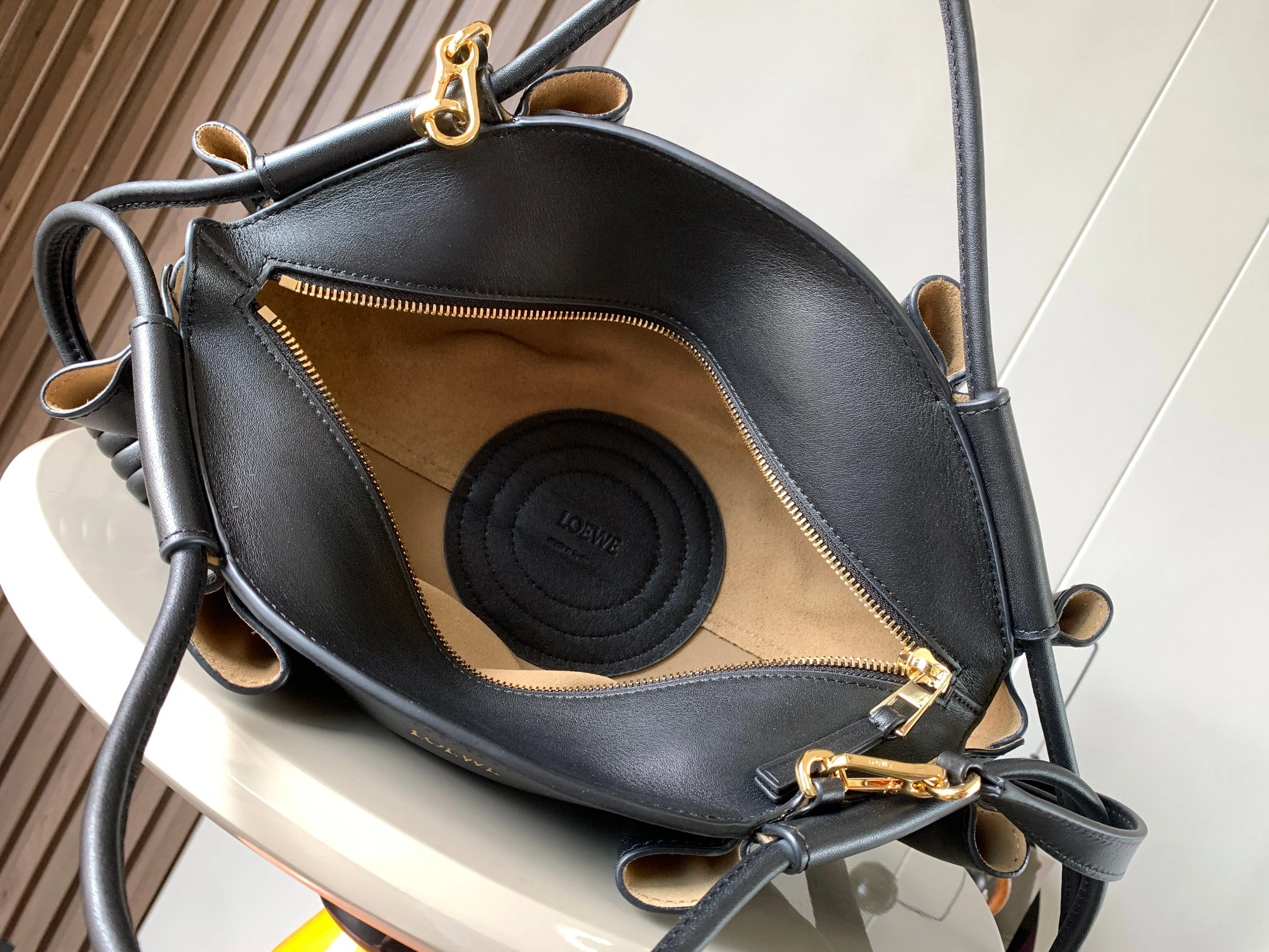 Loewe Flamenco Bags Elegant 72017
