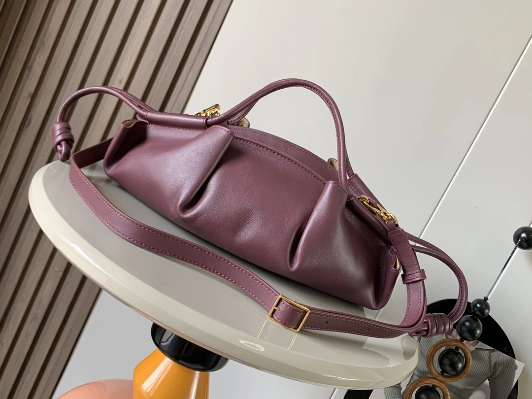 MultiPurpose Loewe Flamenco Bags 71965