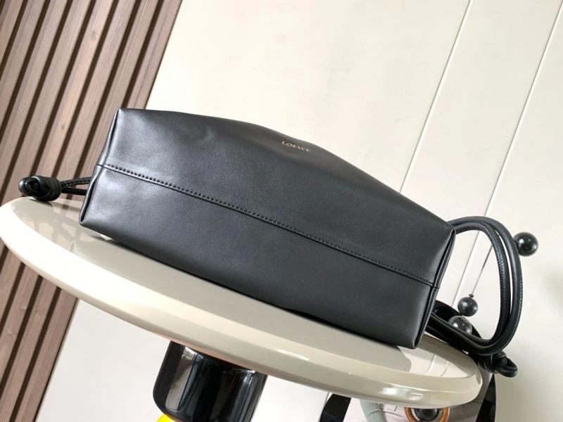 Loewe Flamenco Bags Compact 67096