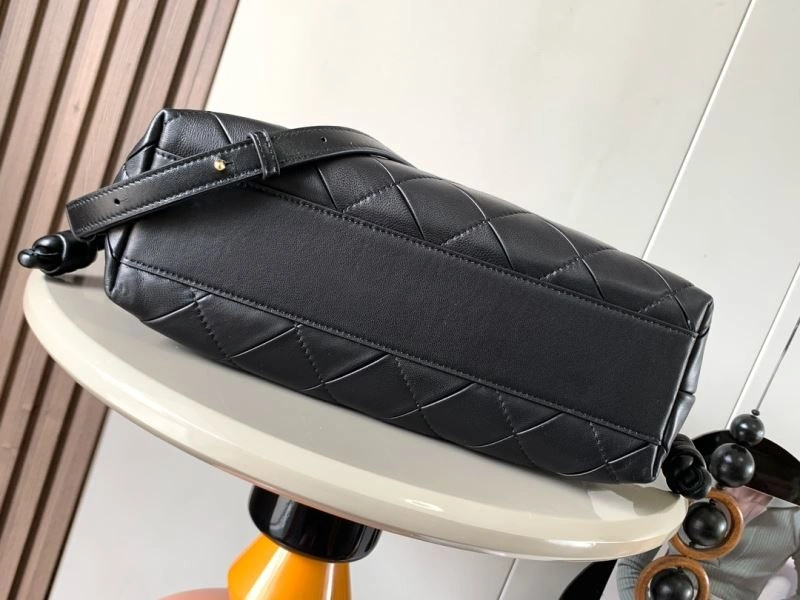 Loewe Flamenco Bags Chic 67082