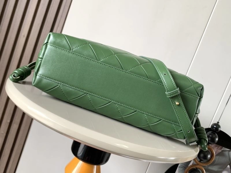 Sleek Loewe Flamenco Bags 67067