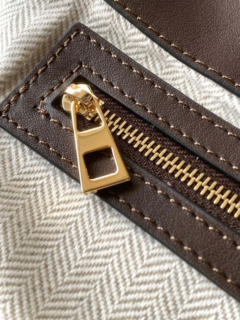 Modern Loewe Flamenco Bags 61303