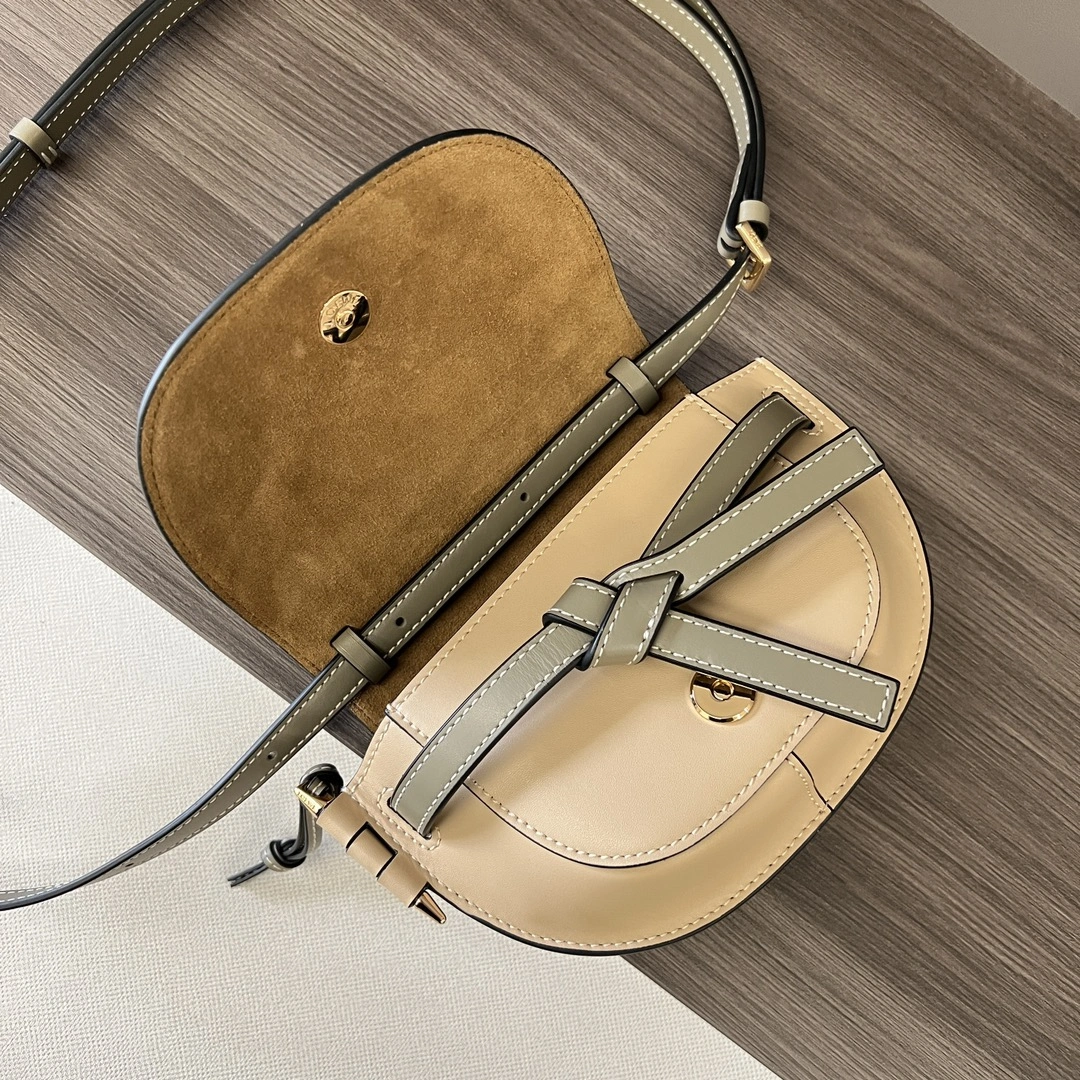 Breathable Loewe Gate Bags 72148