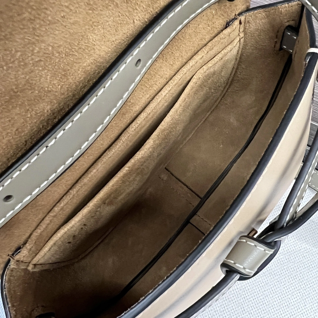 Breathable Loewe Gate Bags 72148