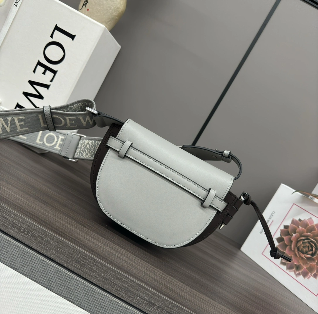 Loewe Gate Bags Attractive 67213