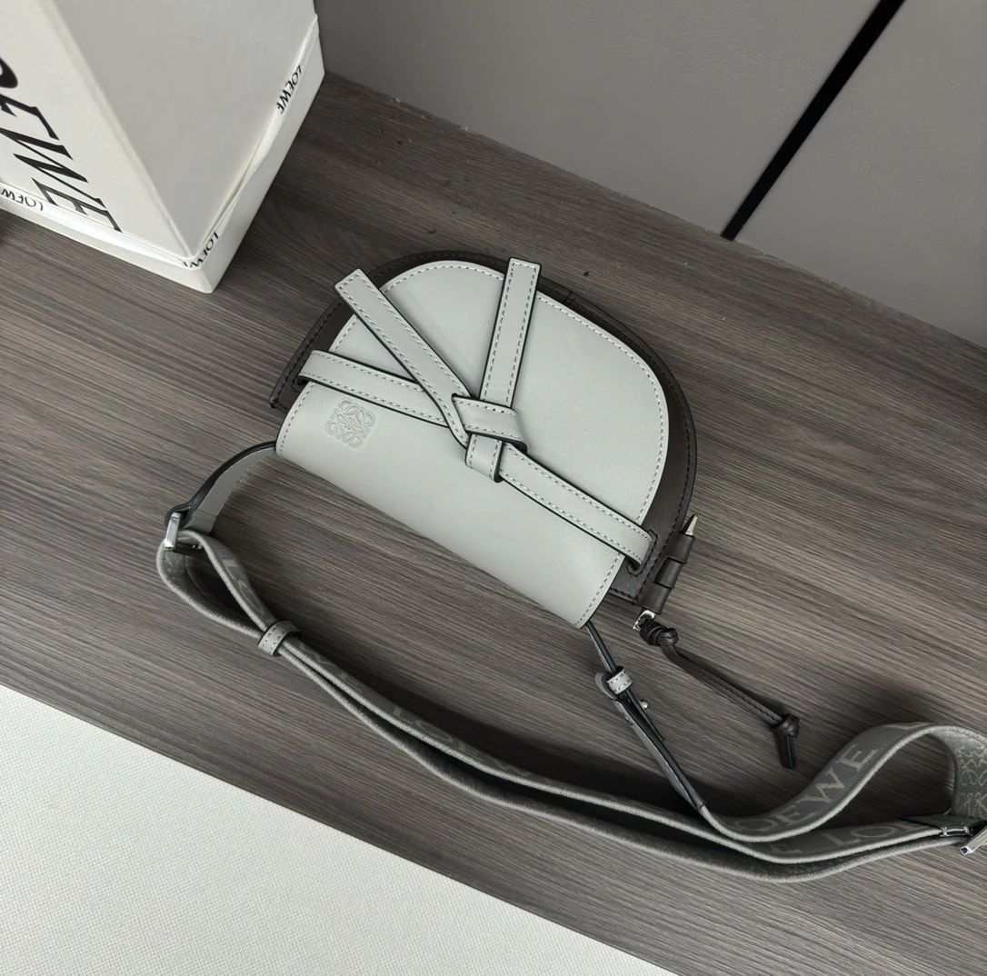 Loewe Gate Bags Attractive 67213