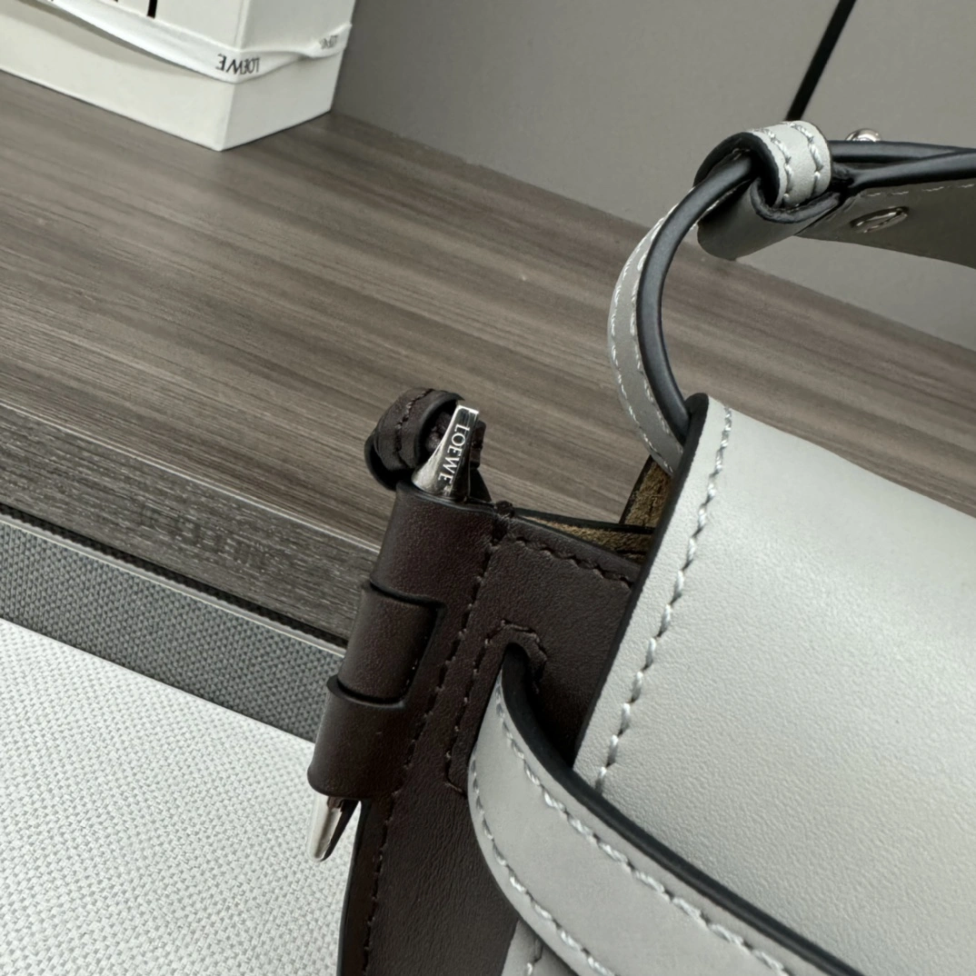 Loewe Gate Bags Attractive 67213