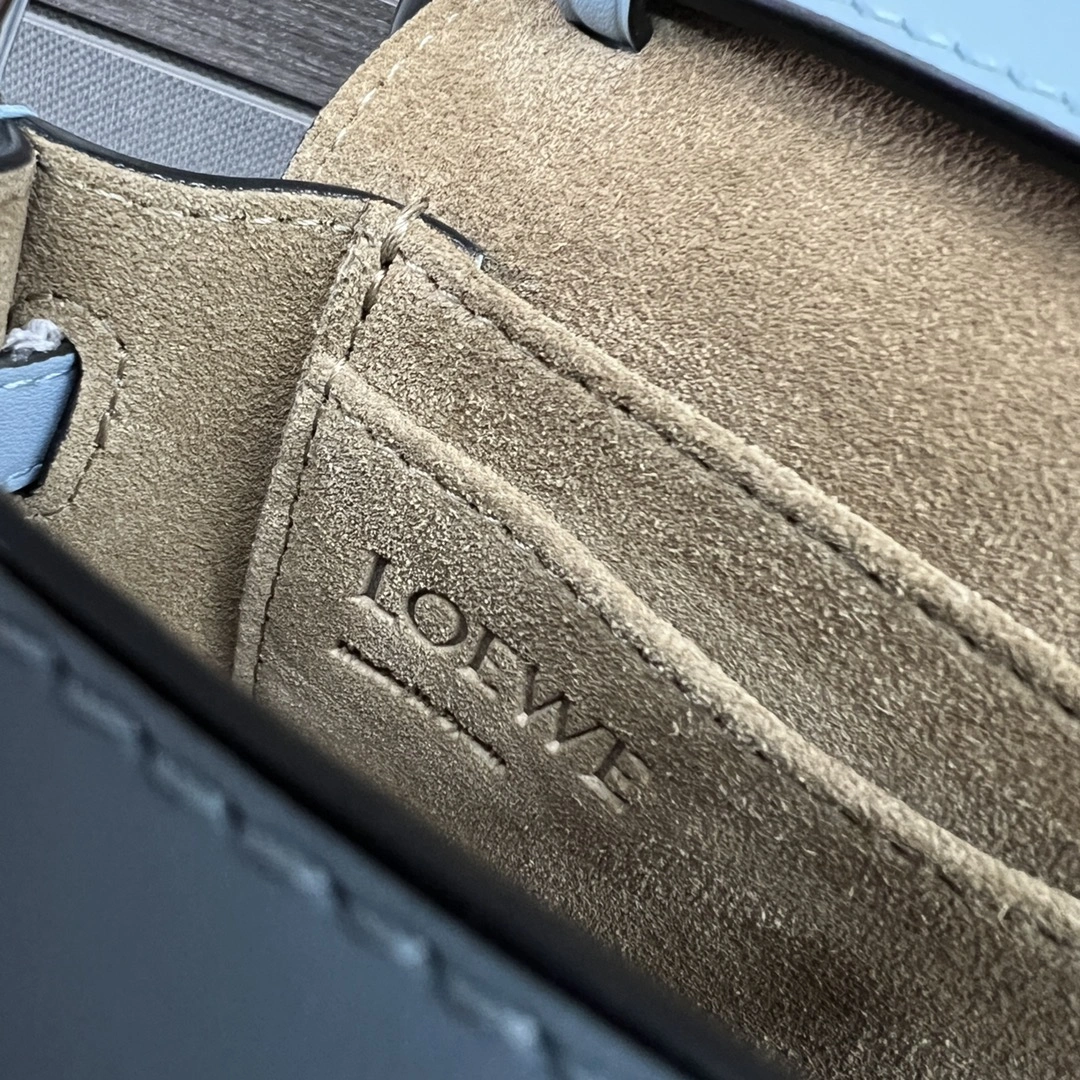 ComfortFit Loewe Gate Bags 67219