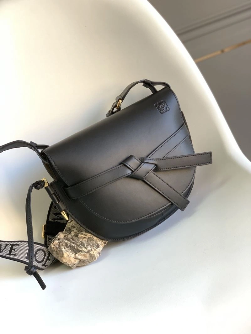 Loewe Gate Bags Versatile 61636