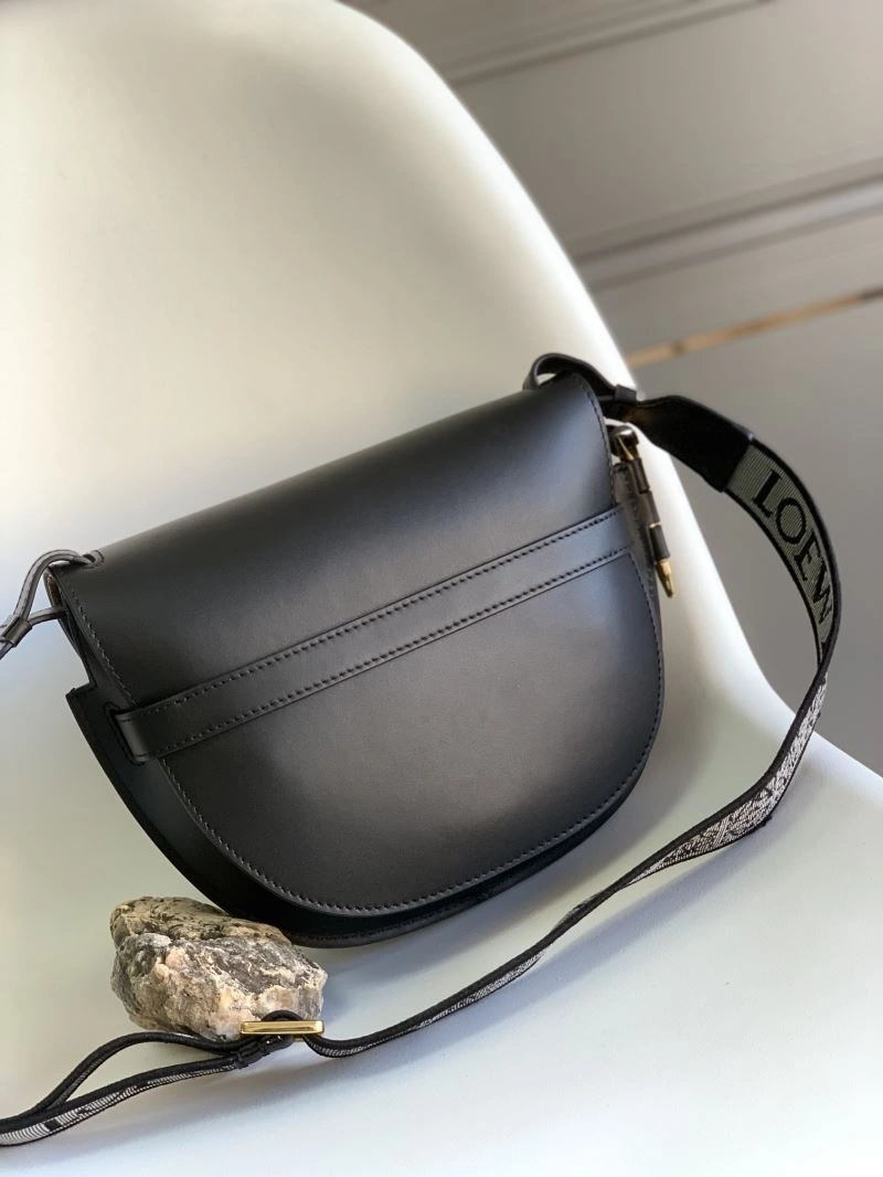 Loewe Gate Bags Versatile 61636
