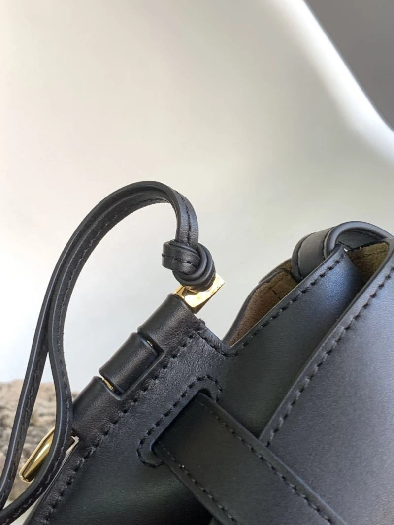 Loewe Gate Bags Versatile 61636