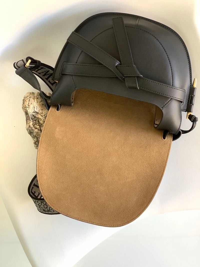 Loewe Gate Bags Versatile 61636