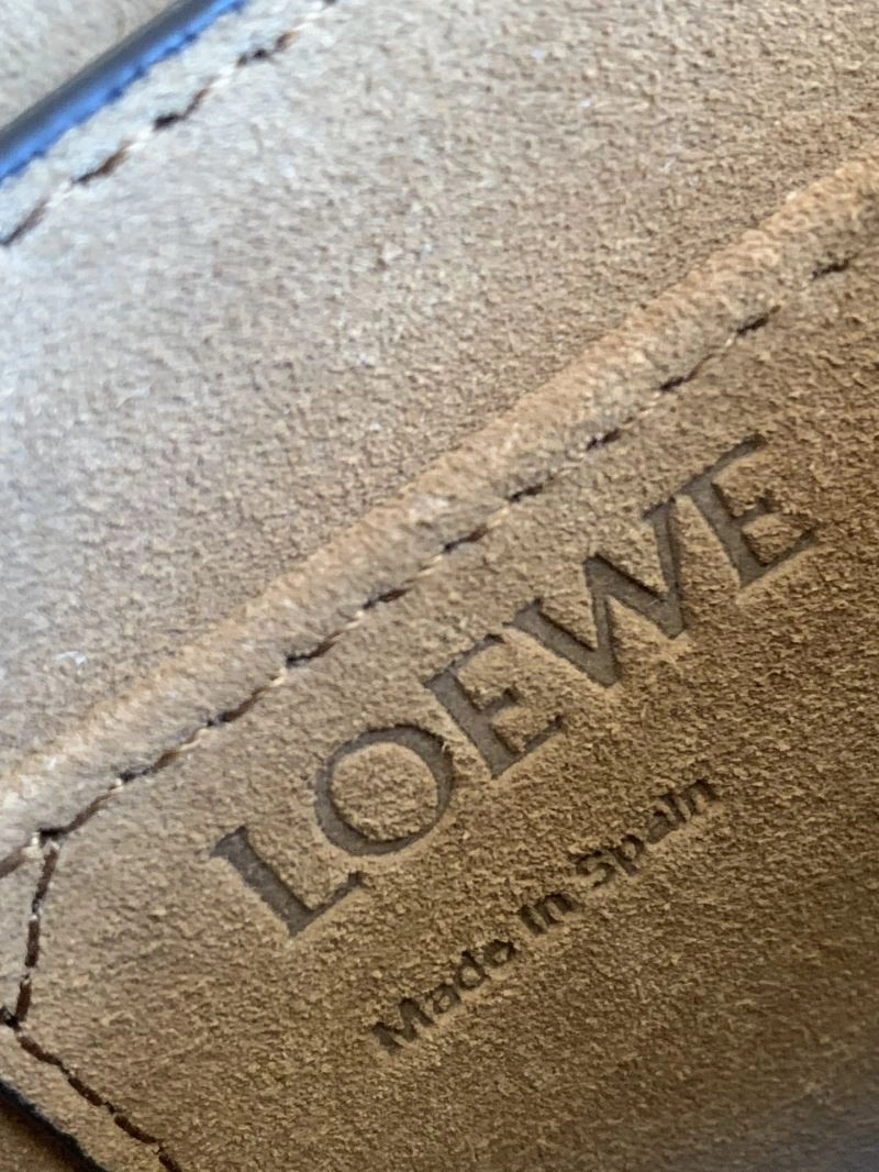Loewe Gate Bags Versatile 61636