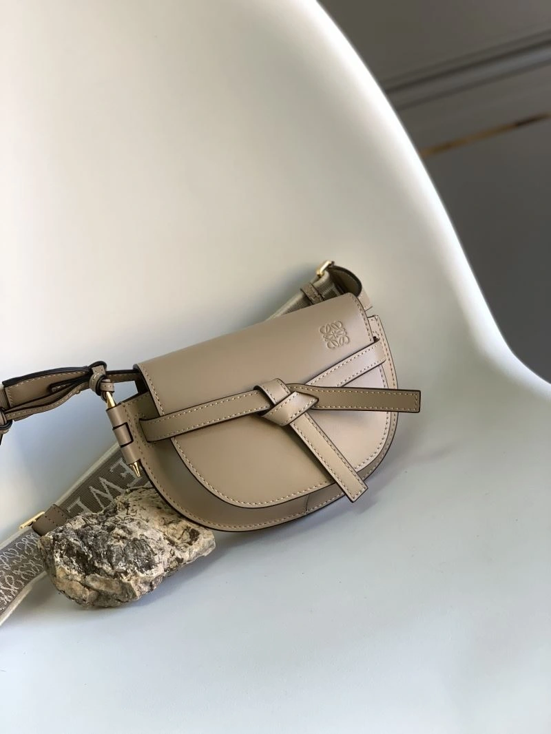 Loewe Gate Bags TimelessDesign 61597