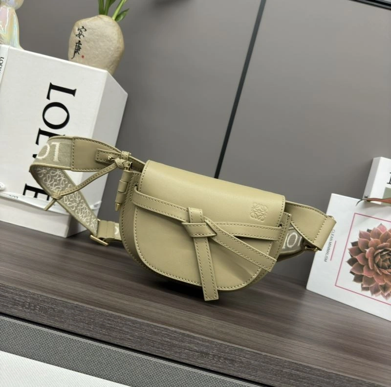 Loewe Gate Bags EasyCare 61598