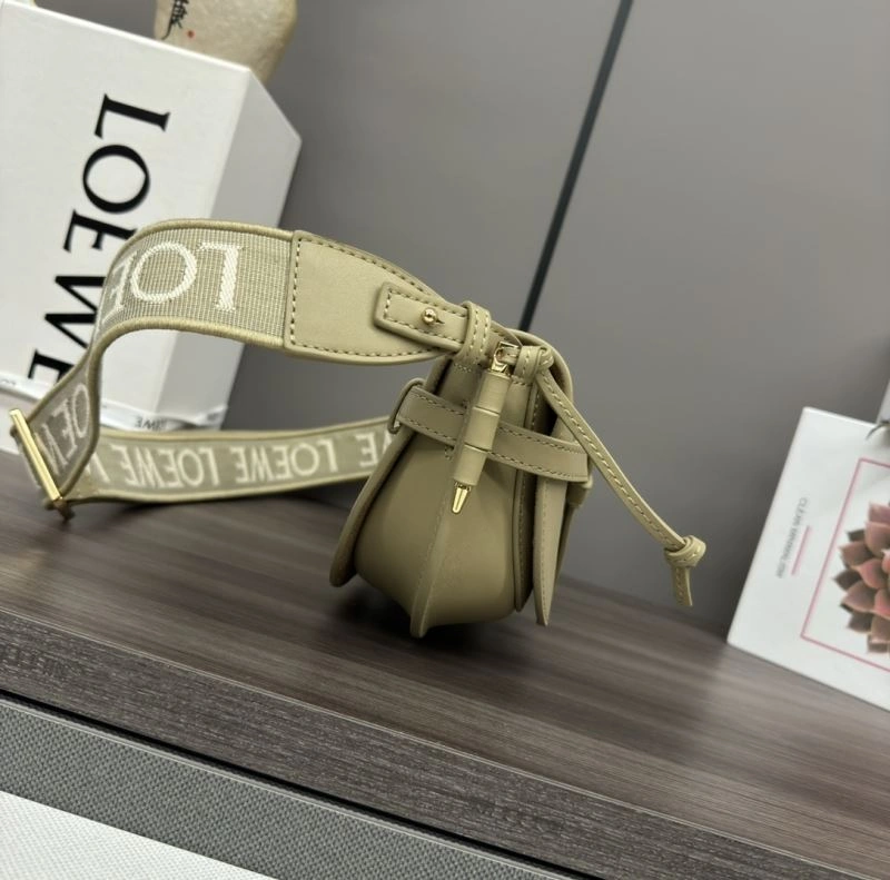 Loewe Gate Bags EasyCare 61598