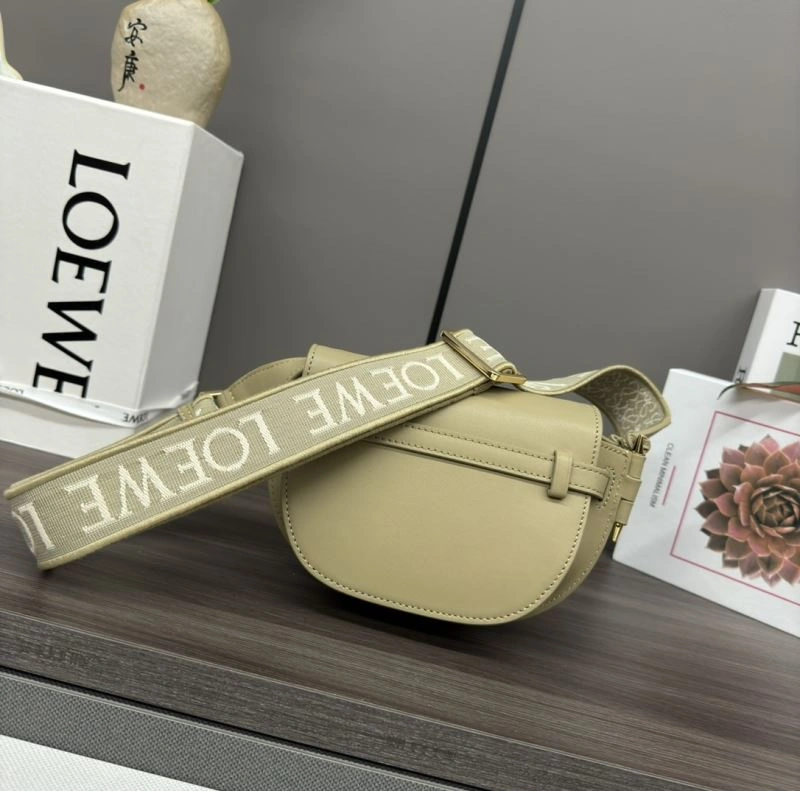 Loewe Gate Bags EasyCare 61598