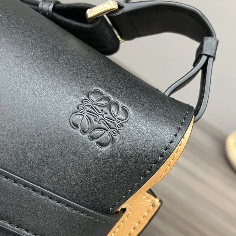 FreshLook Loewe Gate Bags 61640