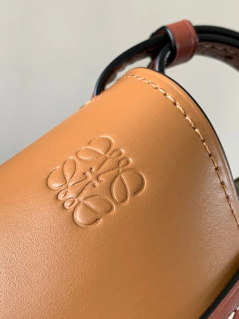 GoAnywhere Loewe Gate Bags 77500