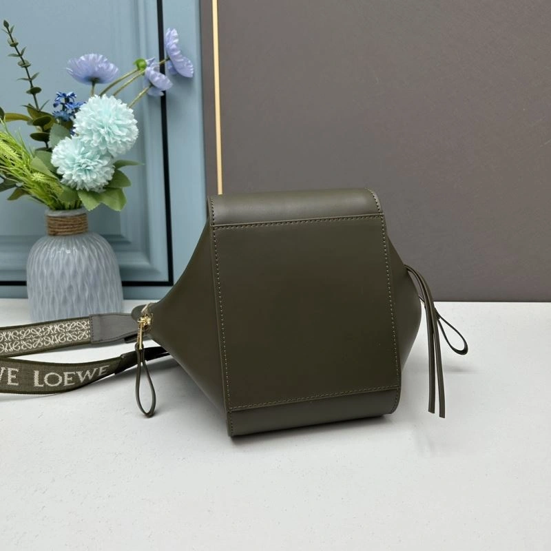 Minimalist Loewe Hammock Bags 83752