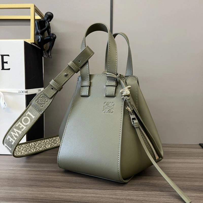 Snug Loewe Hammock Bags 73347