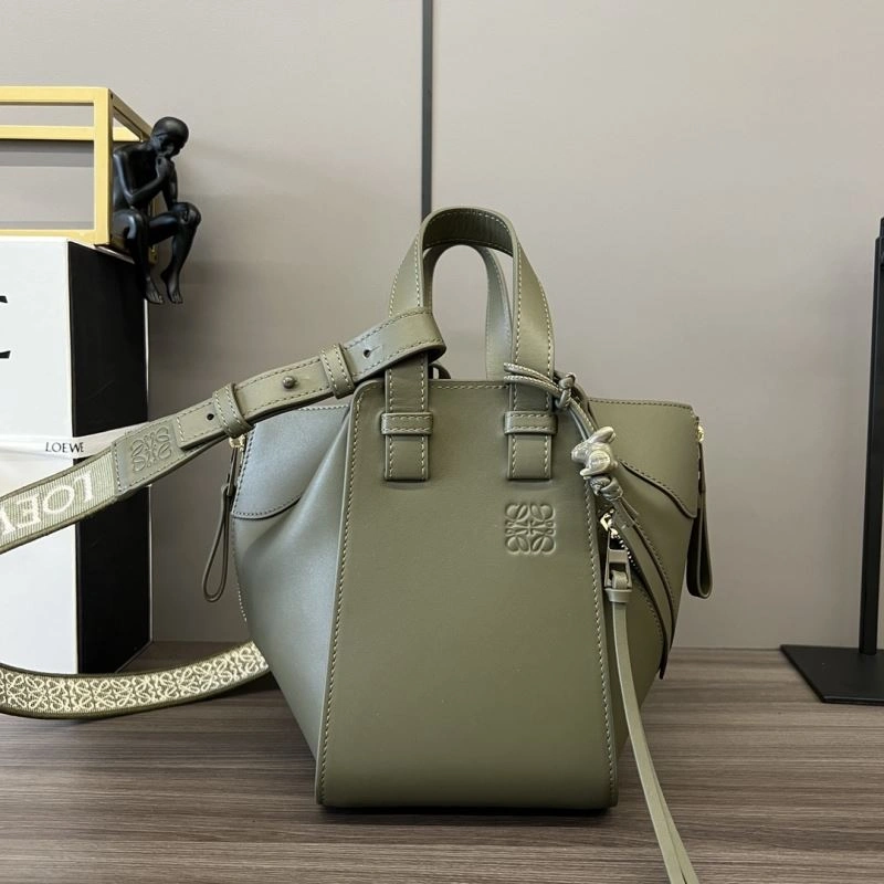 Snug Loewe Hammock Bags 73347