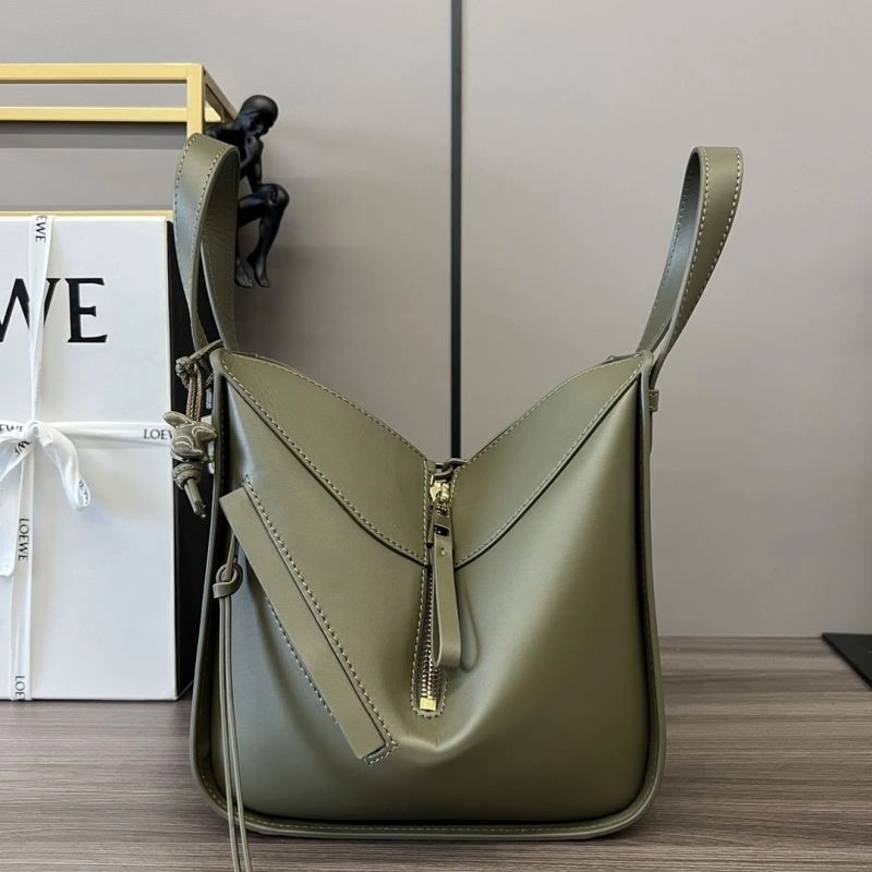 Snug Loewe Hammock Bags 73347