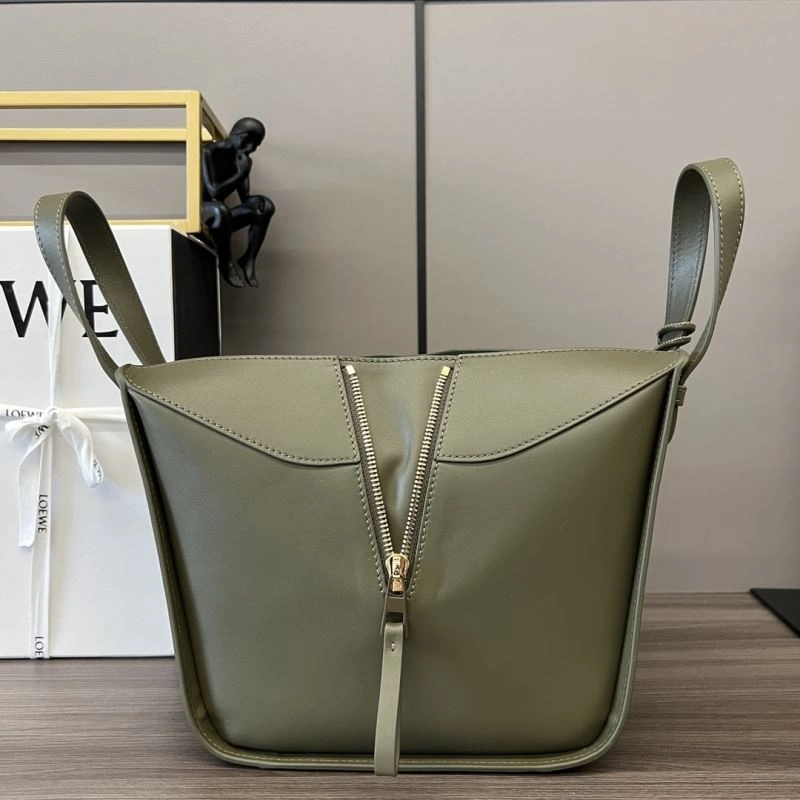 Snug Loewe Hammock Bags 73347