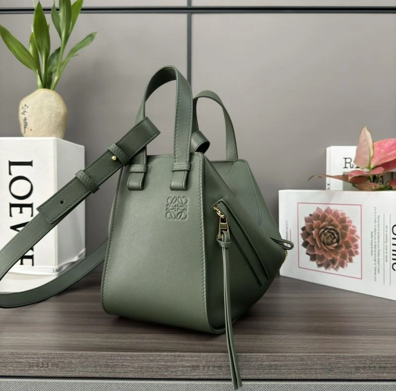 UrbanChic Loewe Hammock Bags 73339