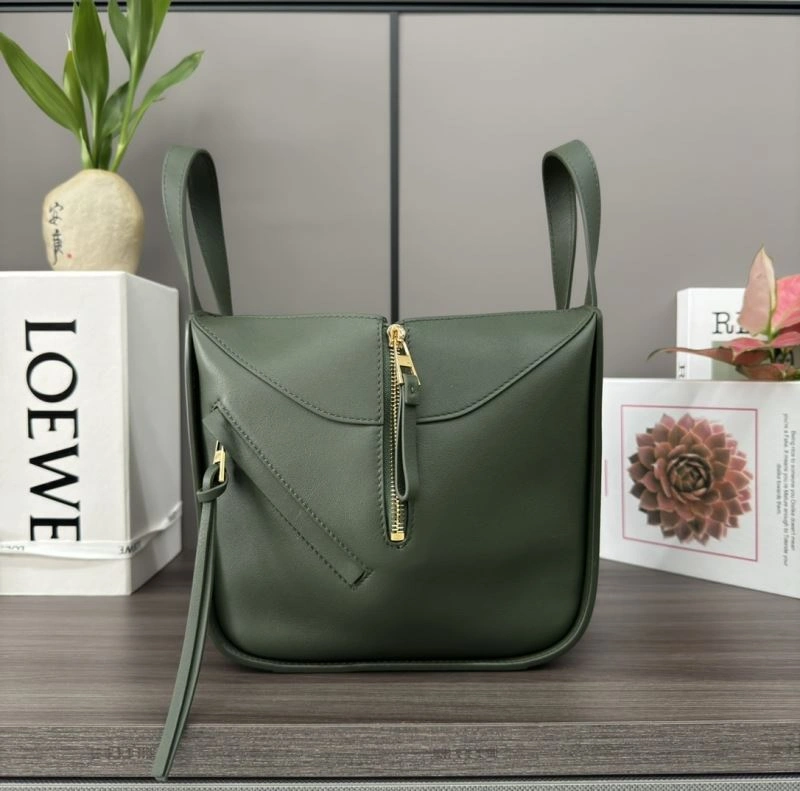 UrbanChic Loewe Hammock Bags 73339