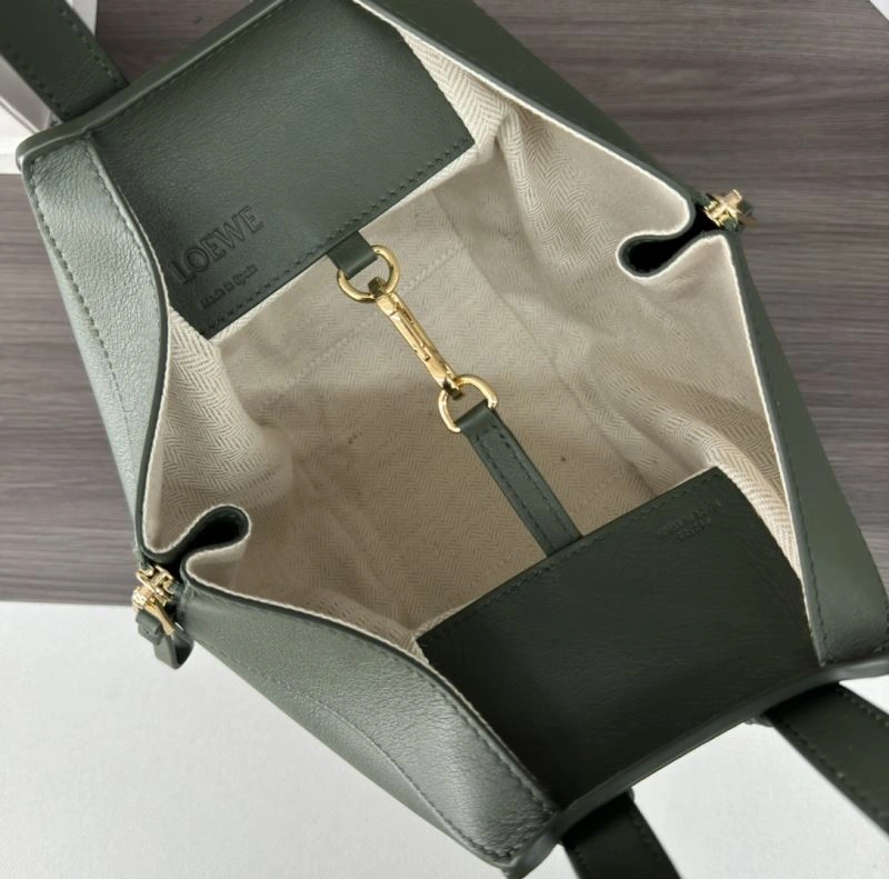UrbanChic Loewe Hammock Bags 73339