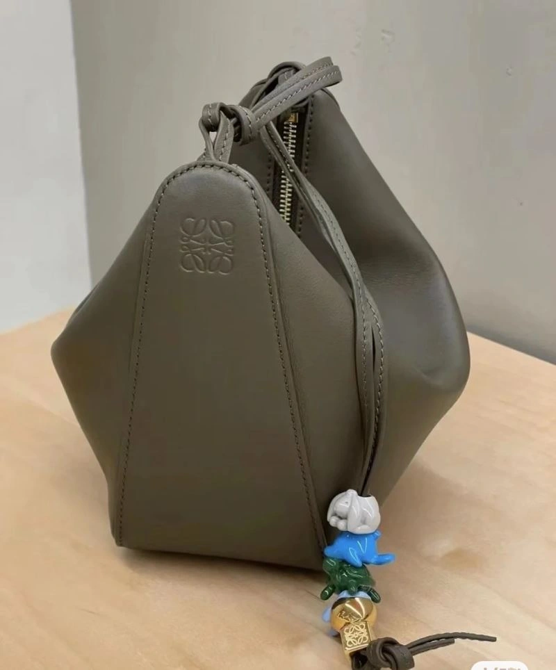 Loewe Hammock Bags ZeroBulk 73352