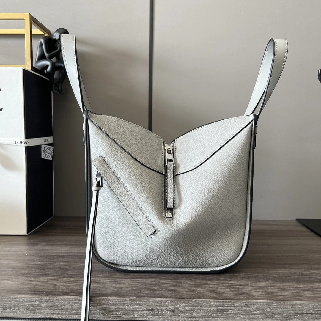 Loewe Hammock Bags Bright 72135