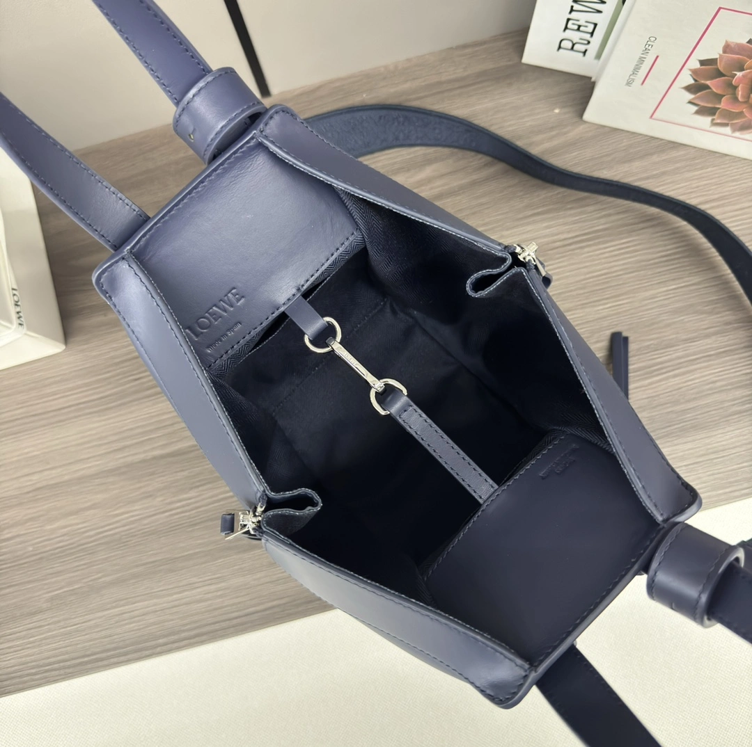 Loewe Hammock Bags ZipUp 72144