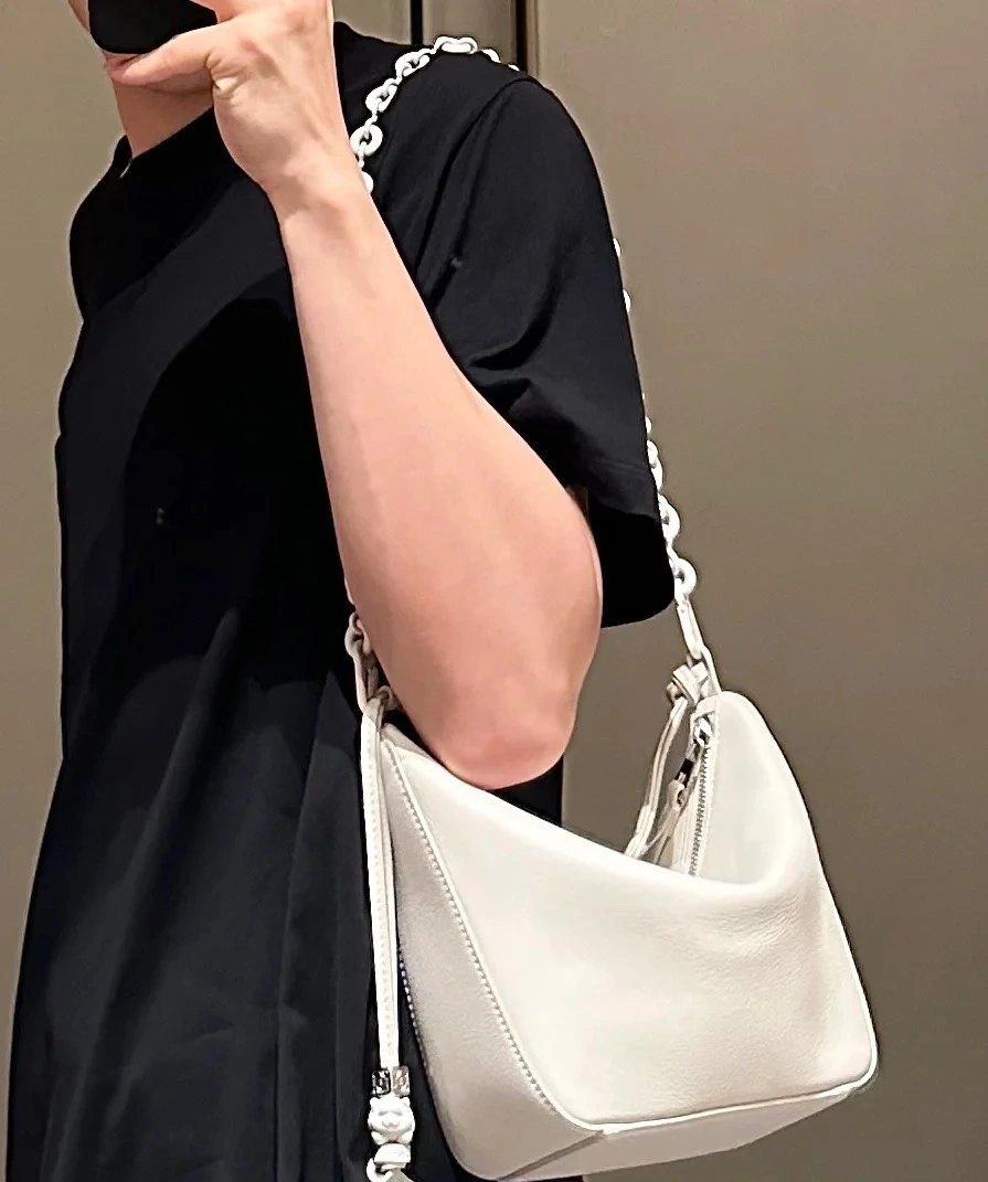 Loewe Hammock Bags Original 67214