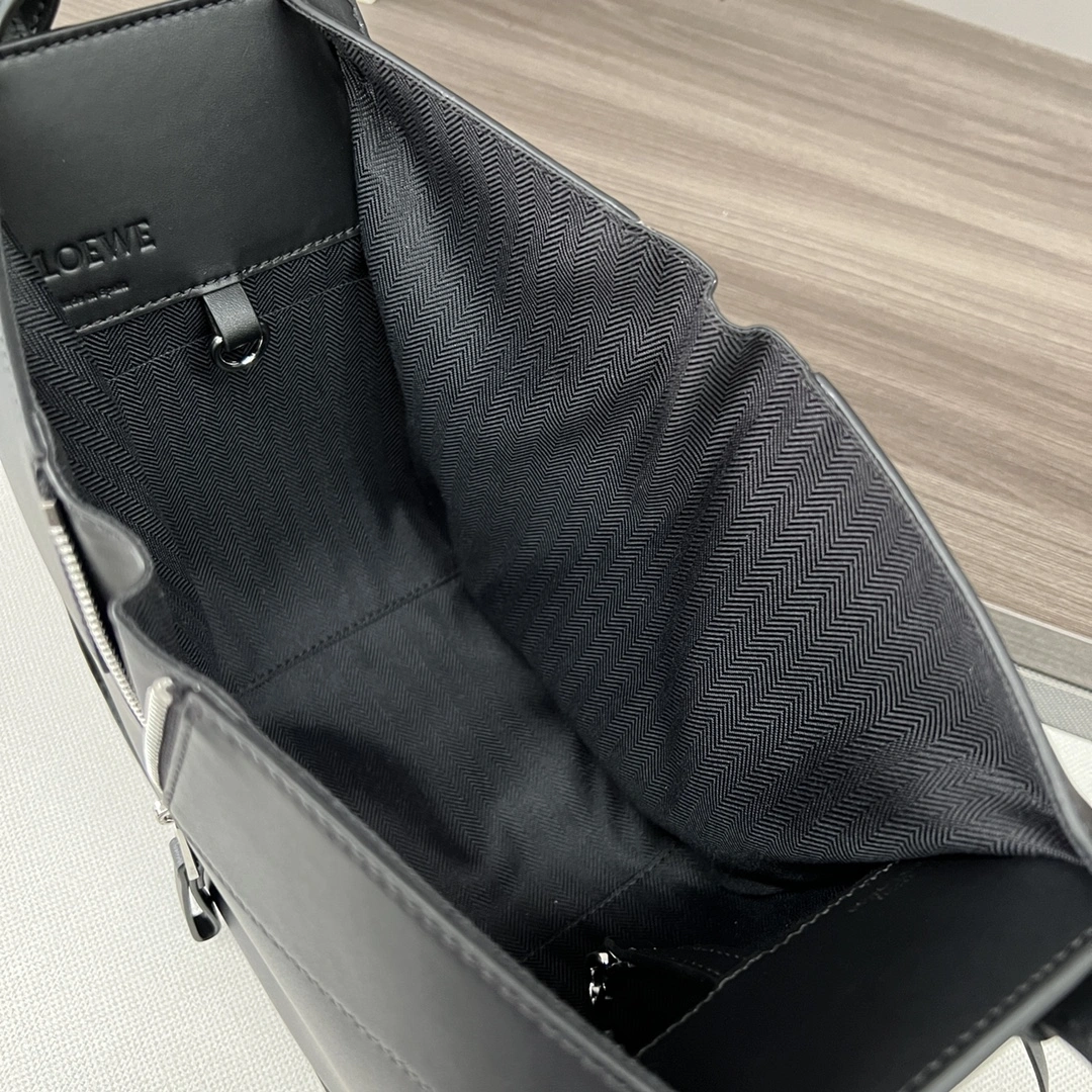 Loewe Hammock Bags Bold 67212