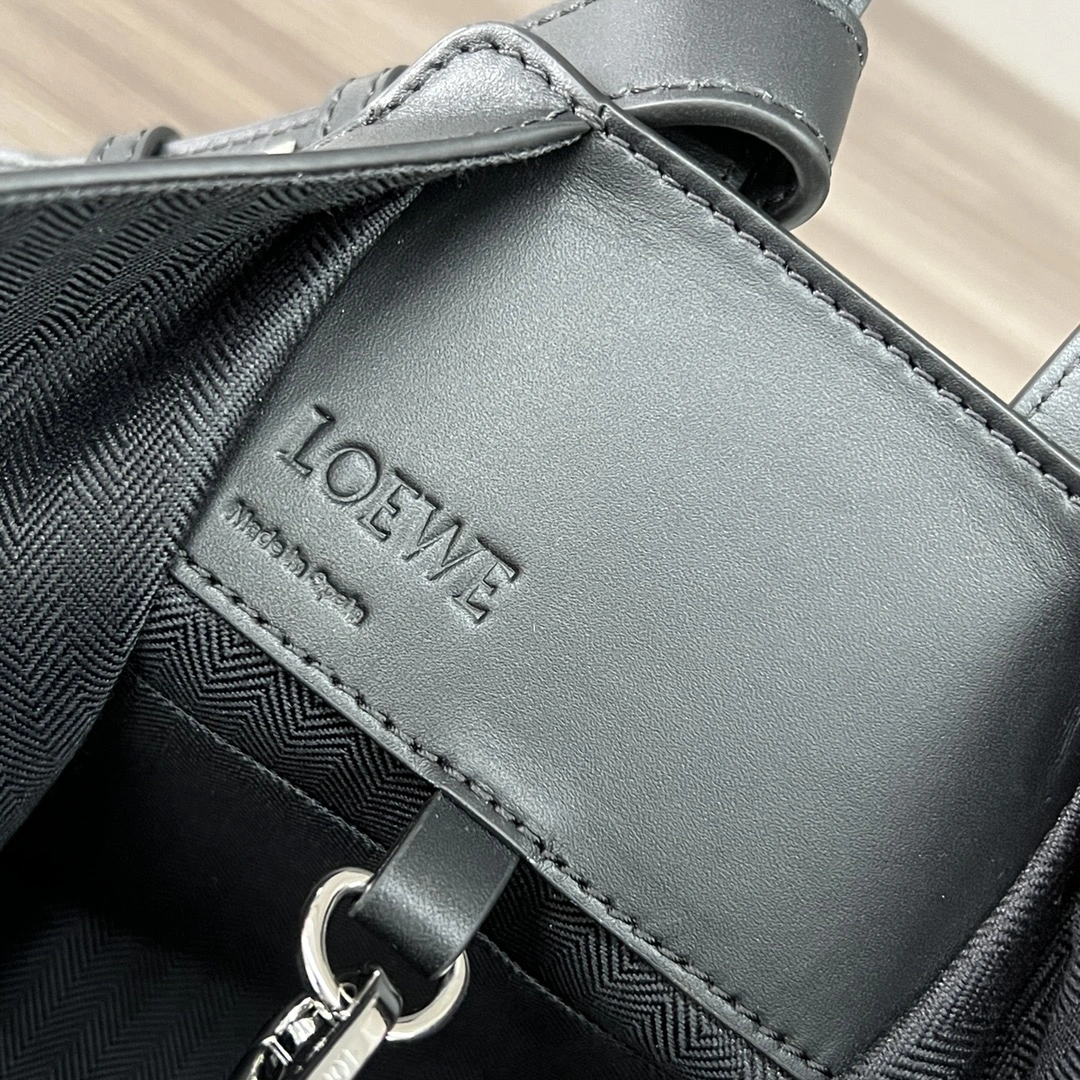 Loewe Hammock Bags Bold 67212