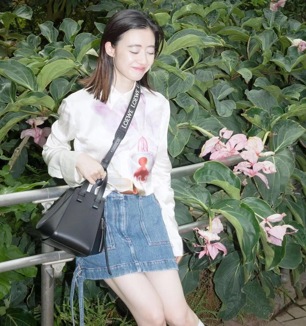 Loewe Hammock Bags Bold 67212