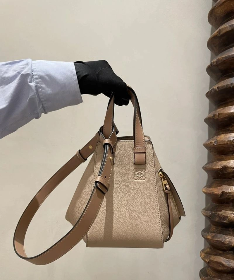 FashionForward Loewe Hammock Bags 61581