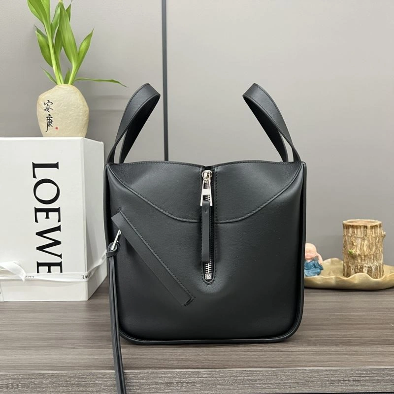 Unisex Loewe Hammock Bags 61586