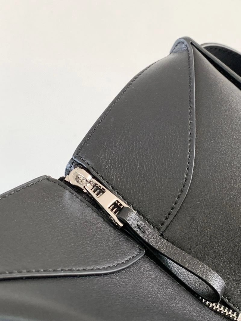 Snug Loewe Hammock Bags 73163